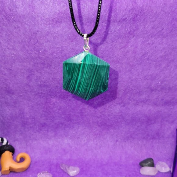 Malachite Crystal Pendants - Picture 6 of 8